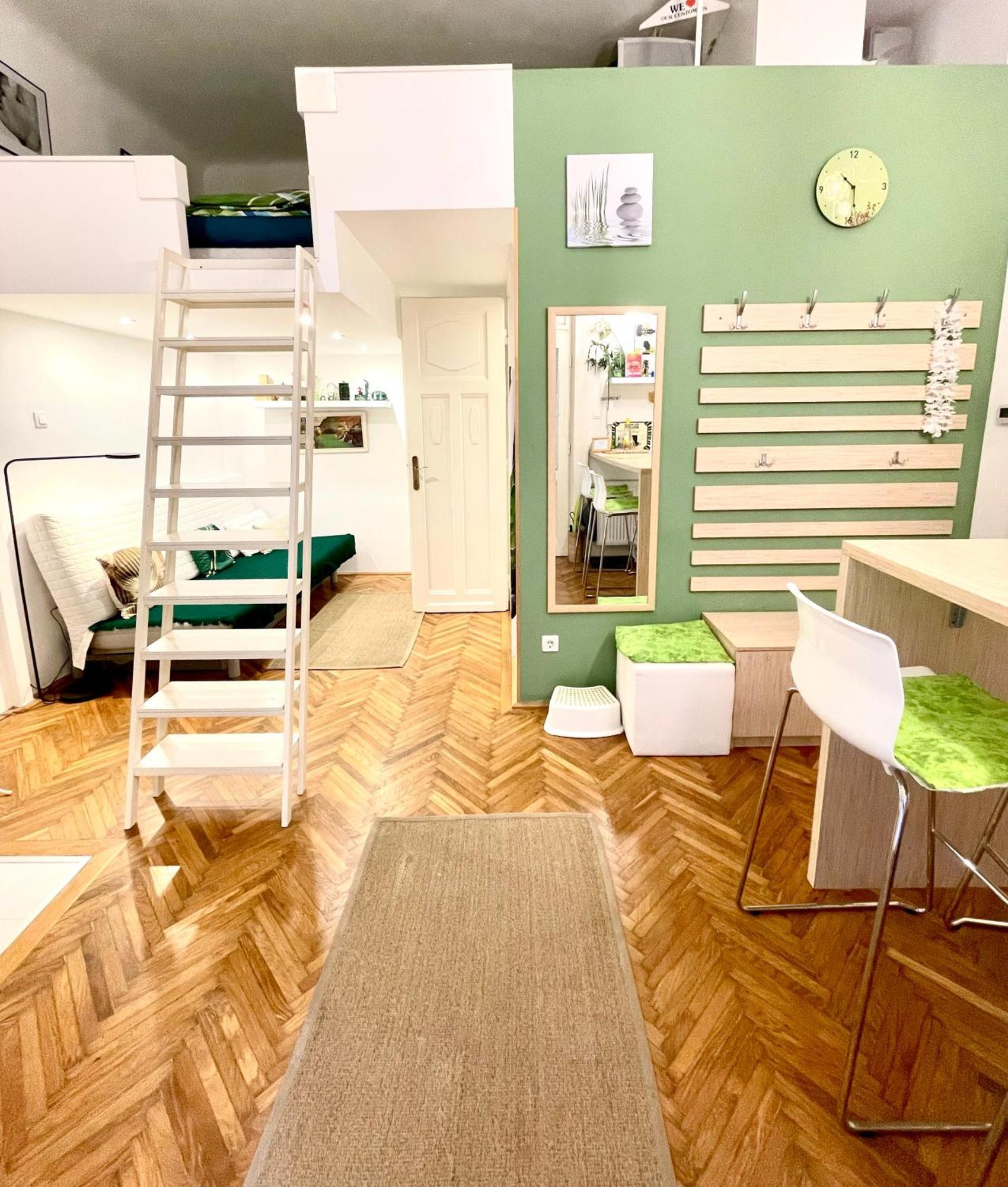 Green Pearl Apartment At St Stephen' S Basilica Budapest Exterior foto